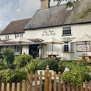 The Hole In The Little Wilbraham